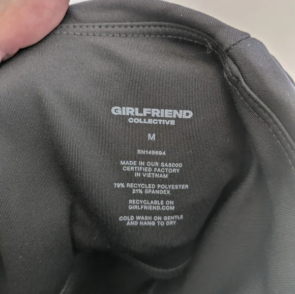 girlfriend collective Black Compressive Pleated Waistband Legging Size Medium - Picture 13 of 14